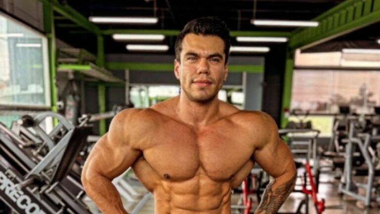 WhatsApp Image 2025-10-23 at 08.14.17