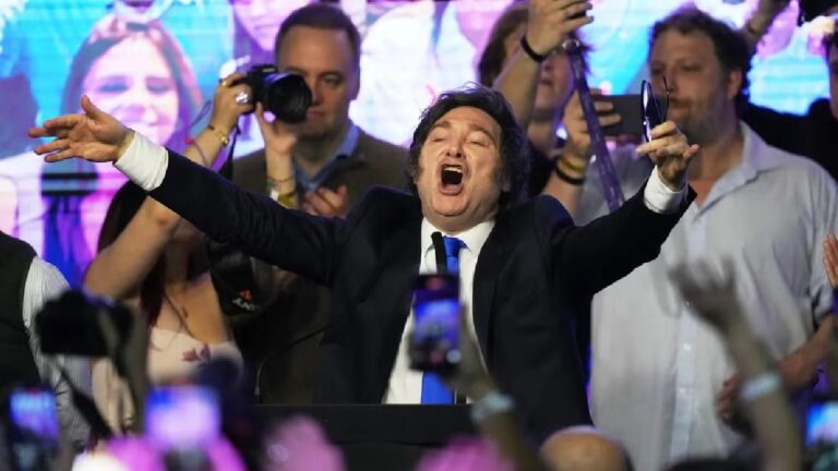 WhatsApp Image 2025-10-27 at 11.57.33